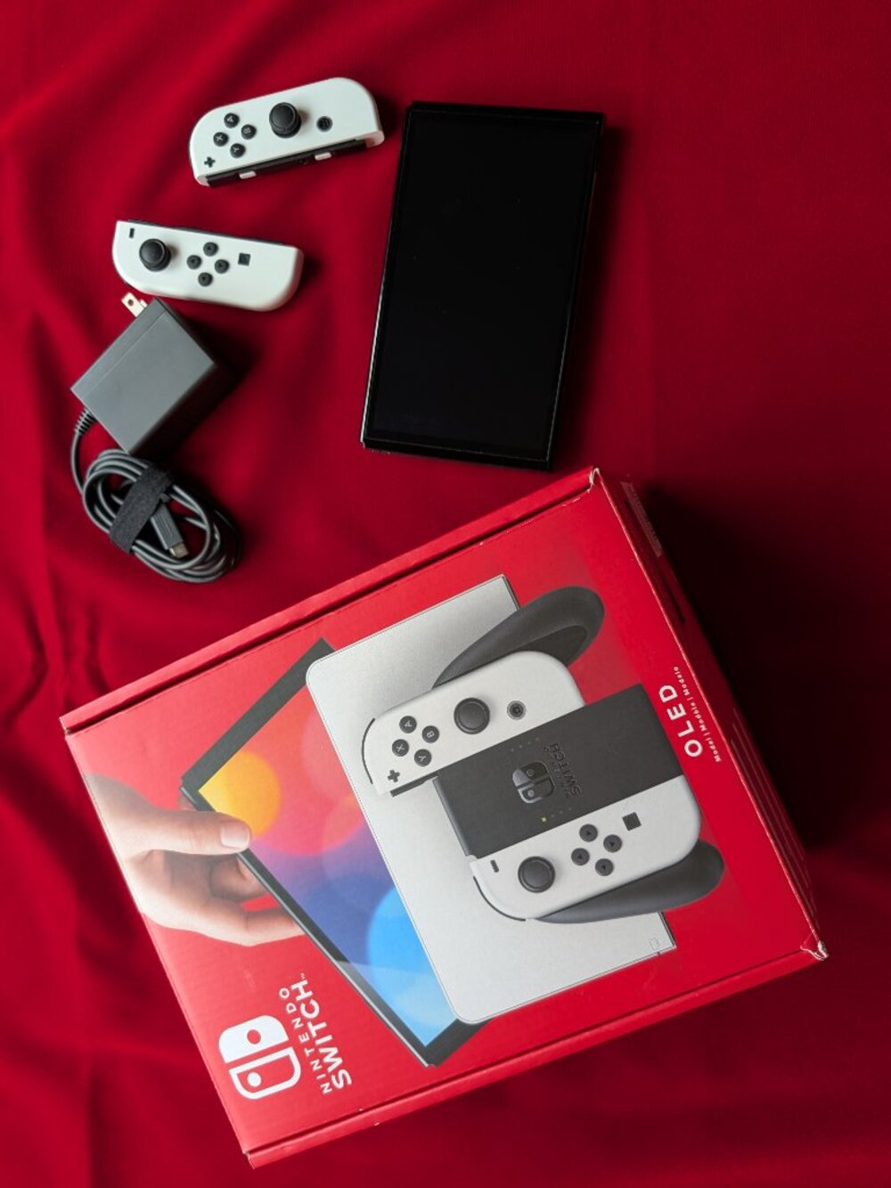 Nintendo Switch OLED Console with White Joy-Con and Black Docking Grip - Picture 4 of 7